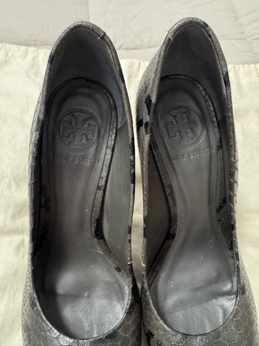 Tory Burch Metallic Gray Snakeskin-Effect Pumps